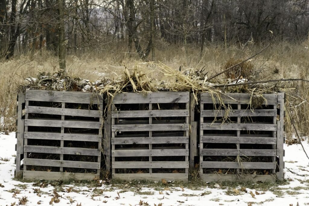 This is a three bed cool composting system